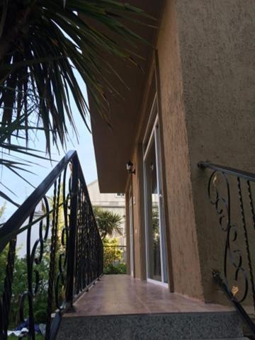 Dani'S House Apartment Kobuleti Exterior photo